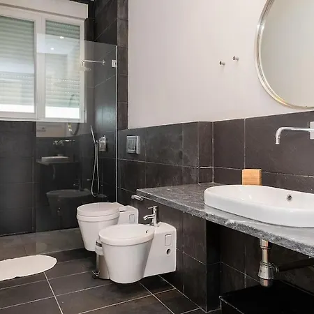 アパート Renovated Spacious 1bed Apt Near Alfama