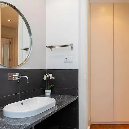Lägenhet Renovated Spacious 1bed Apt Near Alfama *
