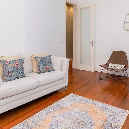 Apartamento Renovated Spacious 1bed Apt Near Alfama