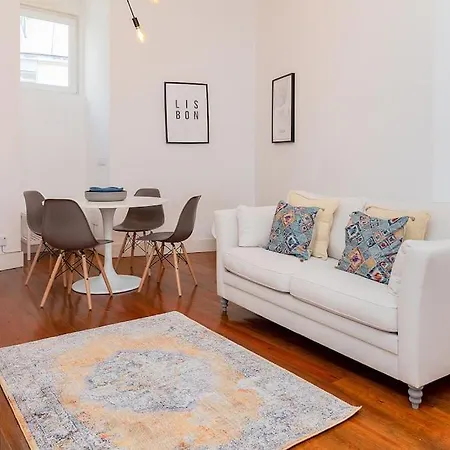 Renovated Spacious 1bed Apt Near Alfama Lisboa
